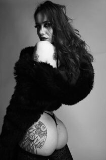 Gogo danseuse Genève Kitty