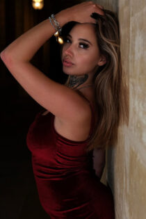 Stripteaseuse EVG Lausanne Kailey